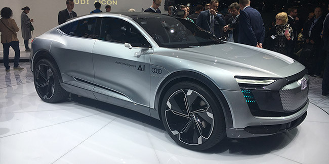 Audi Aicon, la voiture du futur 100% autonome — Salon de Francfort Audi Aicon, la voiture du futur 100% autonome — Salon de Francfort