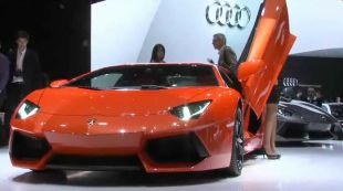 Salon : Lamborghini Aventador