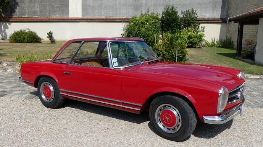 MERCEDES CLASSE SL W113 Pagode 280 SL cabriolet 1969