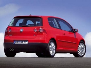 VOLKSWAGEN Golf GT