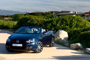 VOLKSWAGEN Golf Cabriolet