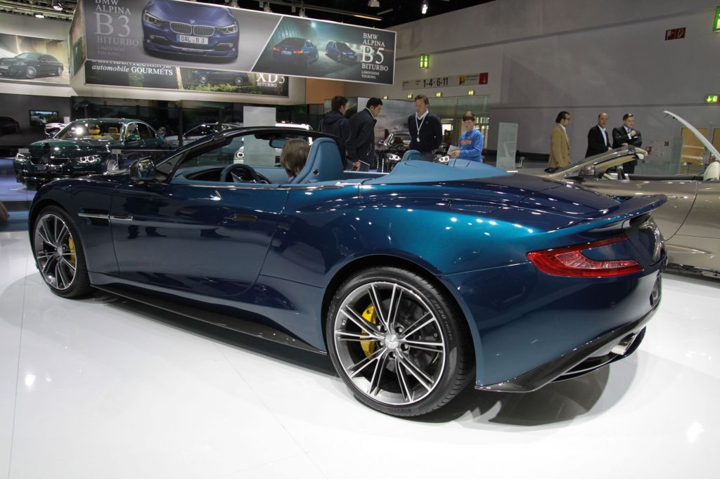 ASTON MARTIN Vanquish Volante