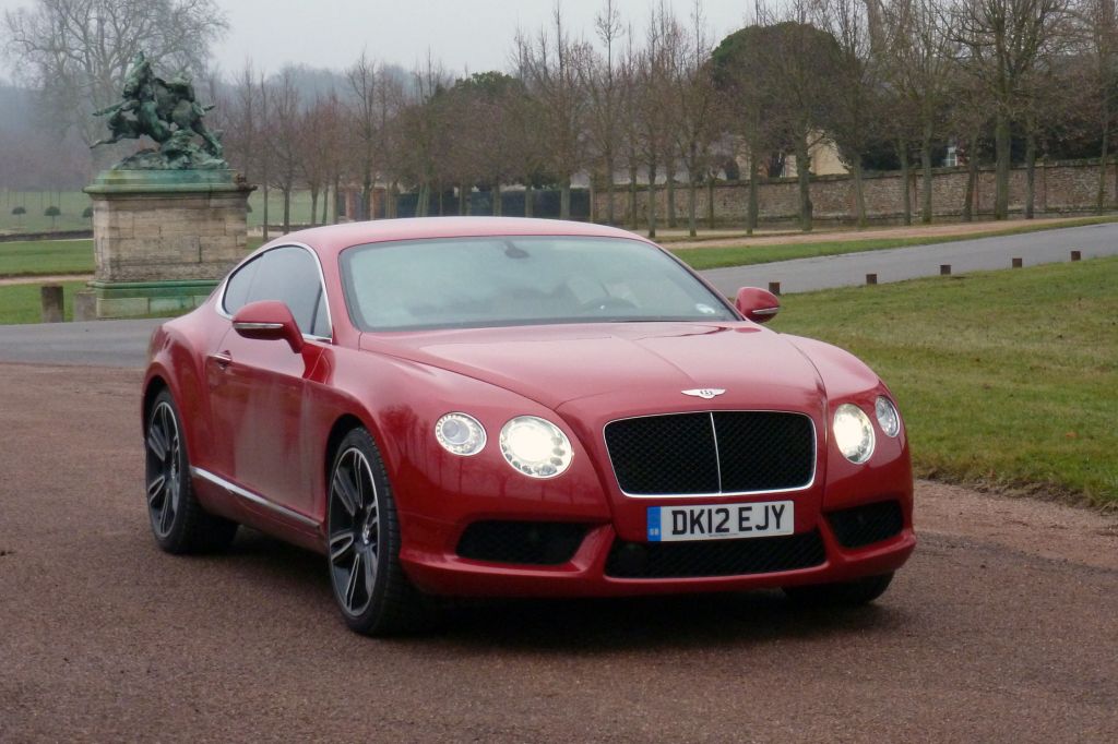 BENTLEY Continental GT V8