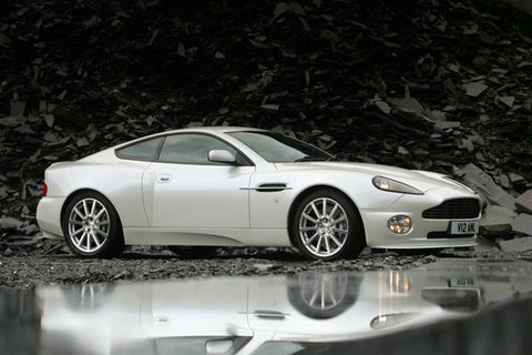 Aston Martin Vanquish S