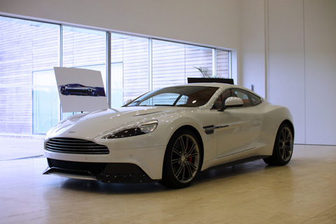 ASTON MARTIN 