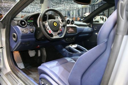 Housse de voiture adaptée à Ferrari FF 2011-2016 intérieur € 180