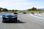 La Bugatti Bolide en piste sur le circuit Paul Ricard