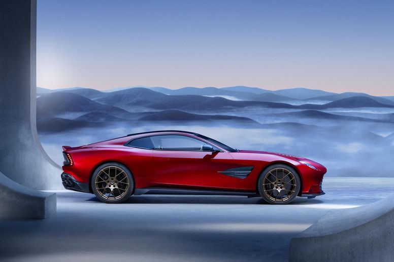 835 ch pour la nouvelle Aston Martin Vanquish