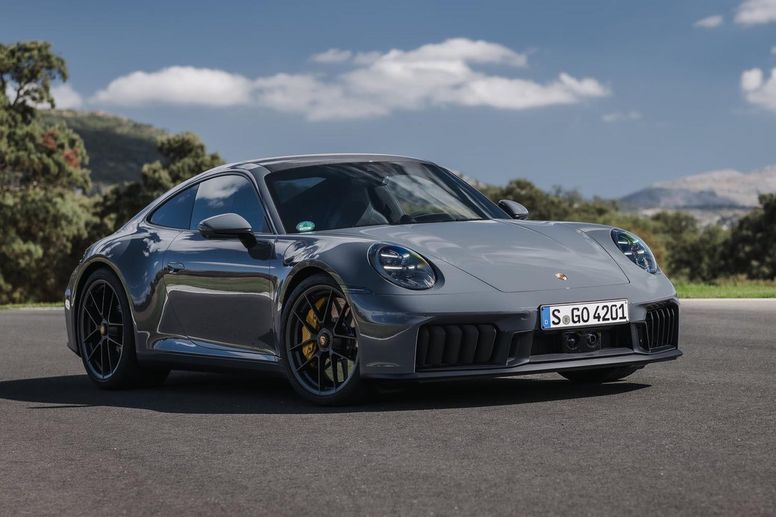 Déjà 223 026 véhicules livrés pour Porsche en 2024