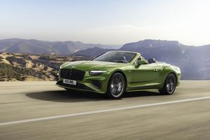 Bentley abandonne l'idée de ne produire que des voitures électriques d'ici à 2030