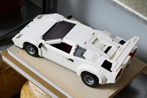 La Lamborghini Countach intègre la gamme Lego Icons