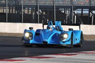 Le Pegasus Racing en piste à Magny-Cours