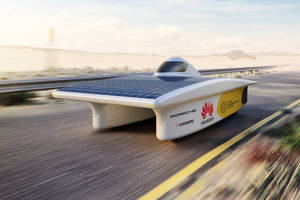 Porsche partenaire d'un projet de voiture de course solaire