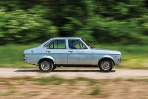 RM Auctions : une Ford Escort papale à Auburn