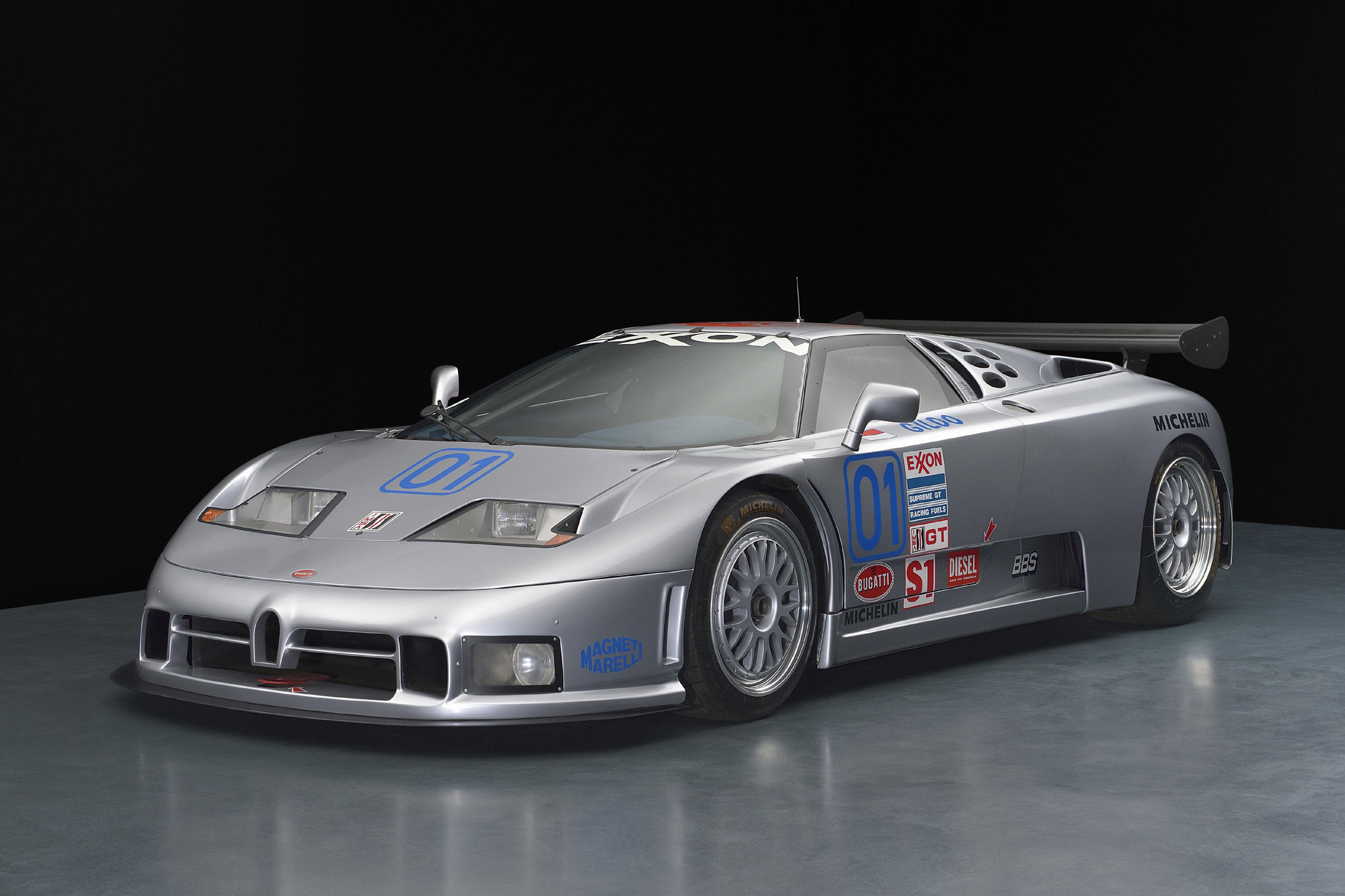 Bugatti eb110 в россии