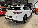 ALFA ROMEO STELVIO Veloce Ti 2.0 Q4 280 ch SUV Blanc occasion - 29 900 €, 103 251 km