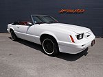FORD MUSTANG III (1979 - 1986) V6 2.8l cabriolet Blanc occasion
