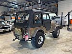 JEEP CJ5 5.0 V8 4x4 Marron occasion - 27 000 €, 134 911 km