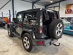 JEEP WRANGLER JK 3.6 V6 283ch Sahara  4x4 Gris foncé occasion - 49 900 €, 42 251 km