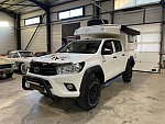 TOYOTA HILUX 2.4 D-4D 150 CH CABINE RAID 4x4 Blanc occasion - 75 000 €, 38 995 km