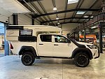 TOYOTA HILUX 2.4 D-4D 150 CH CABINE RAID 4x4 Blanc occasion - 75 000 €, 38 995 km